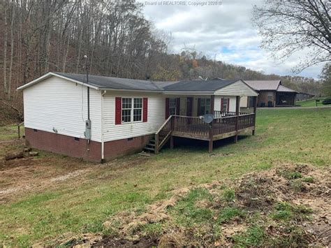 This property is not currently available for sale. . Homes for sale winfield wv
